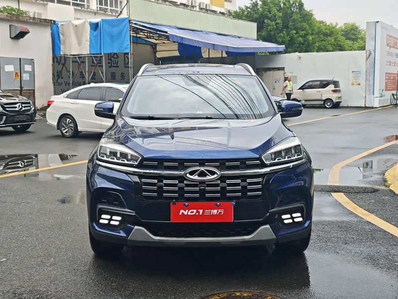 Chery Tiggo 8 — фото 2