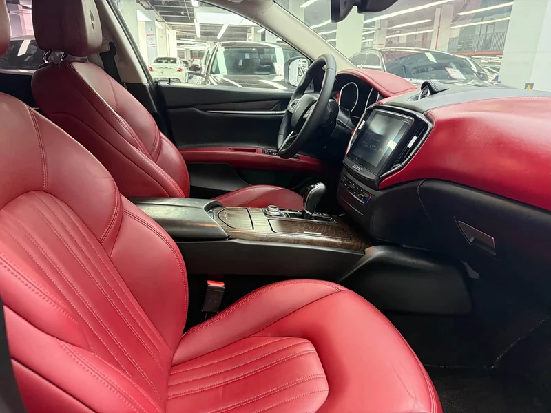 Maserati Ghibli — фото 21