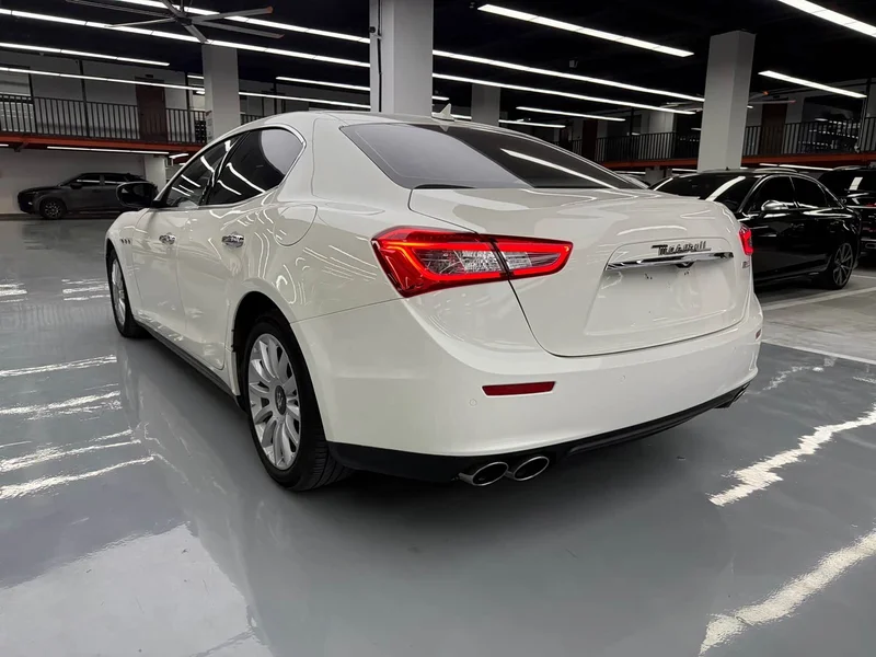 Maserati Ghibli — фото 25