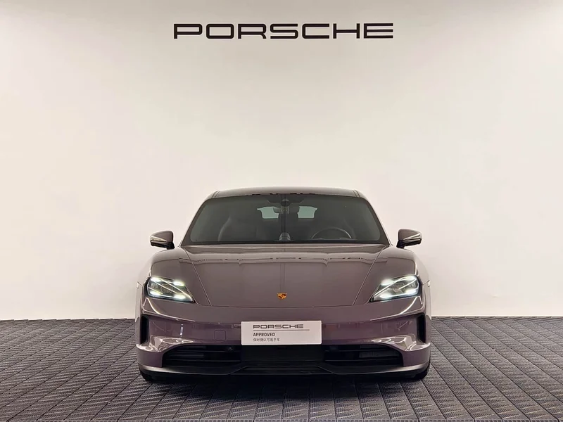 Porsche Taycan — фото 2