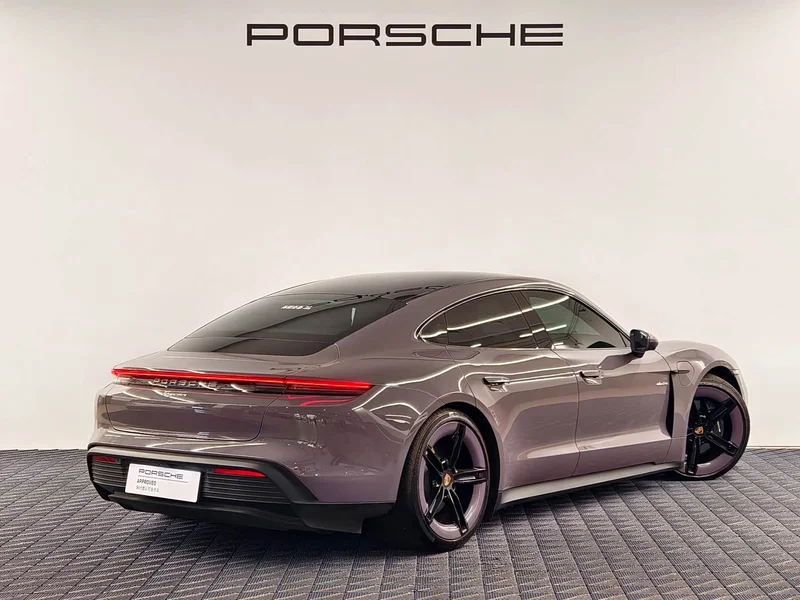 Porsche Taycan — фото 5