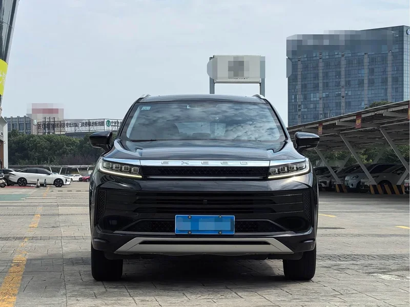 Exeed Zhuifeng — фото 2