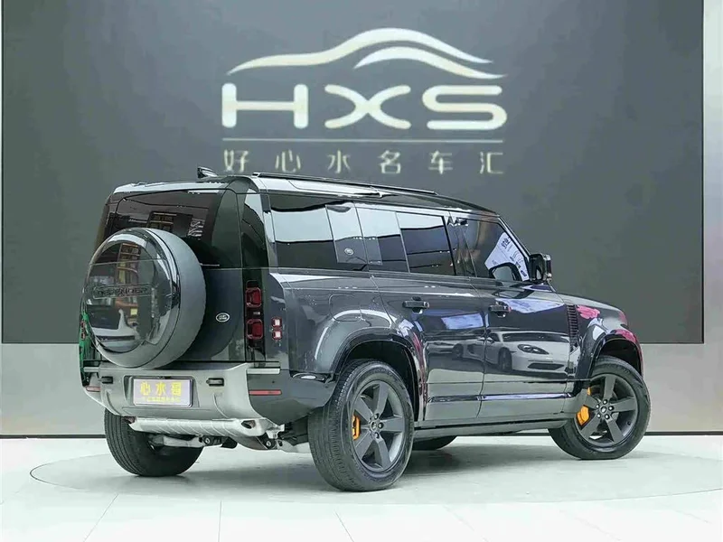 Land Rover Defender — фото 4