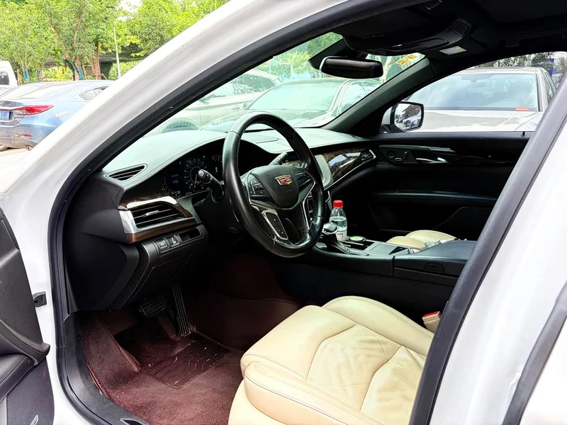 Cadillac CT6 — фото 5