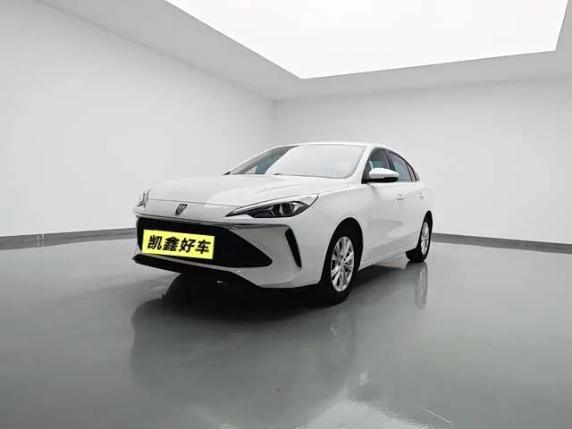 Roewe i5 — фото 1