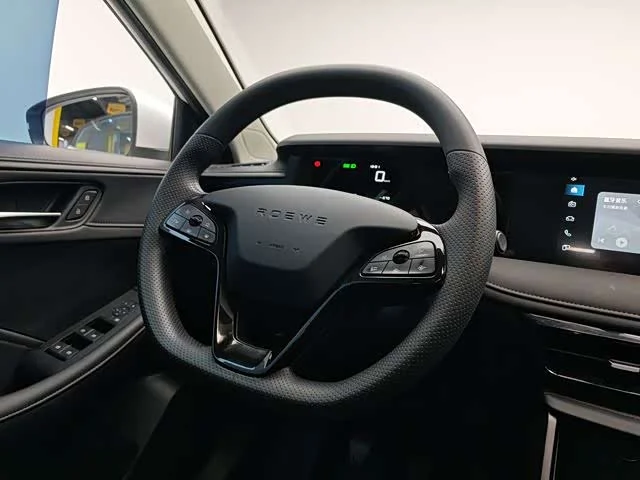 Roewe i5 — фото 14