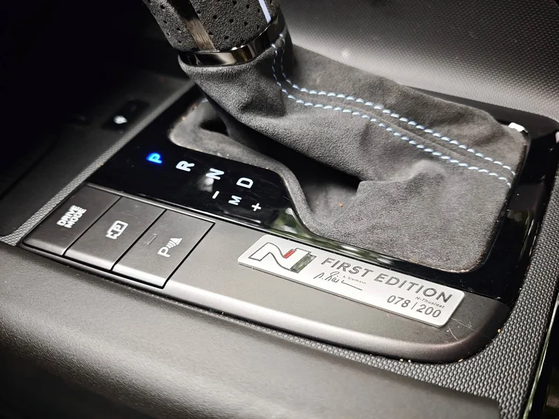 Hyundai Elantra — фото 28