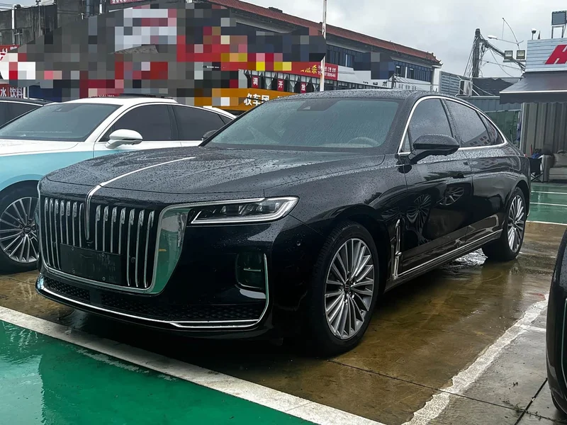 Hongqi H9 — фото 1