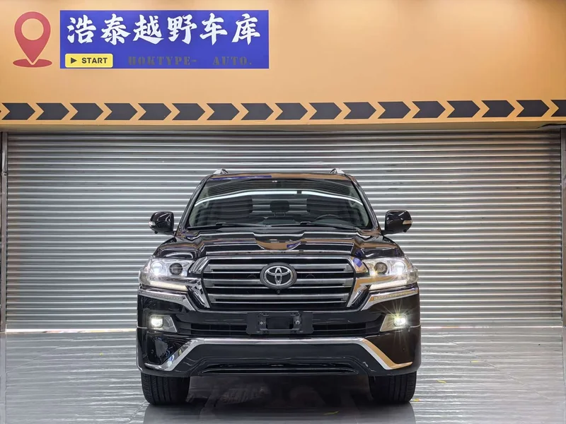 Toyota Land Cruiser (Imported) — фото 2