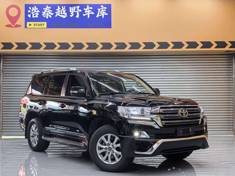 Toyota Land Cruiser (Imported) — фото 3
