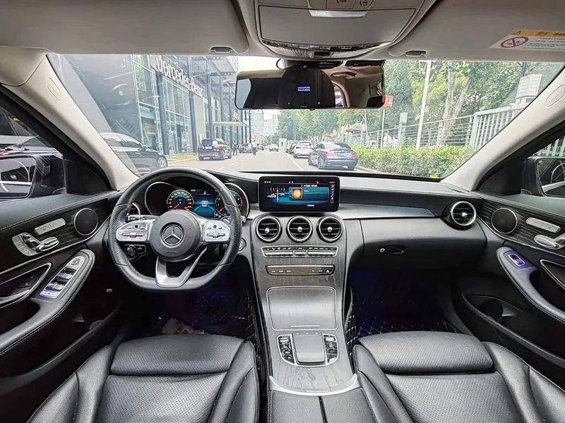 Mercedes-Benz C-Class — фото 13