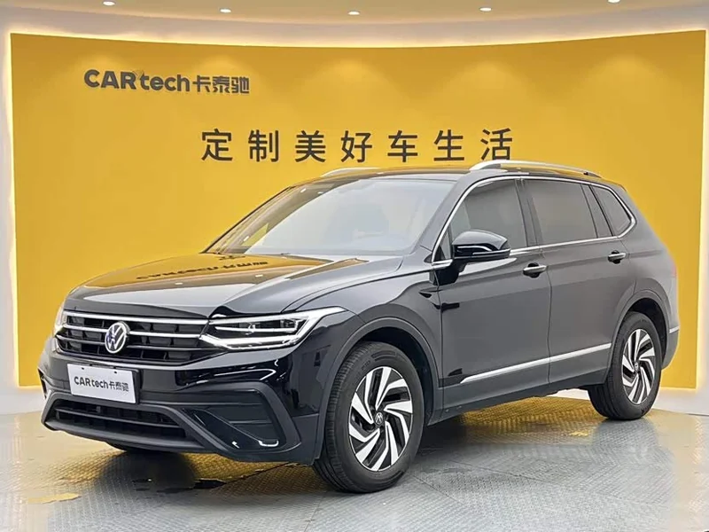 Volkswagen Tiguan L — фото 13