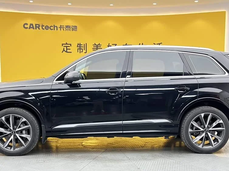 Audi Q7 — фото 4