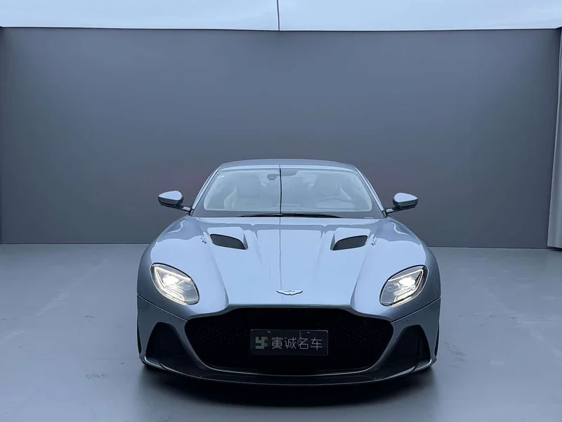 Aston Martin DBS — фото 2