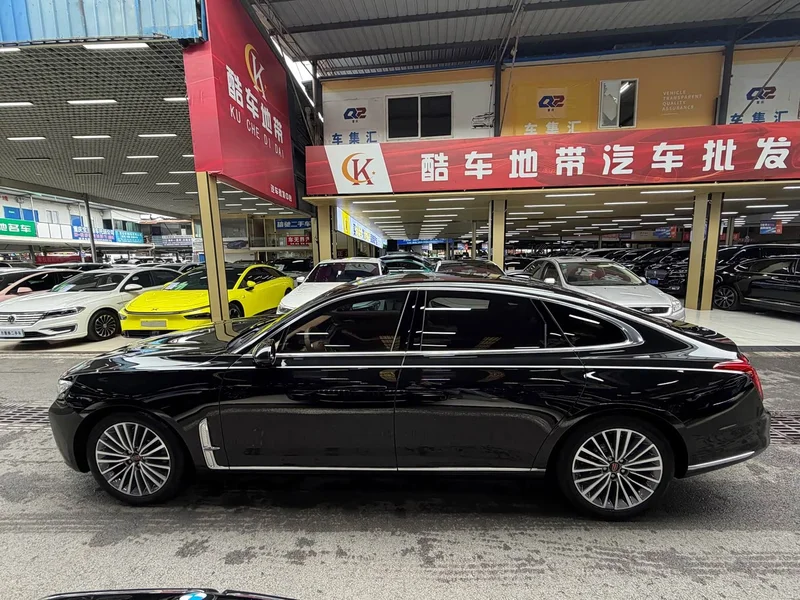 Hongqi H9 — фото 28
