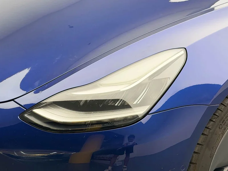 Tesla Model 3 — фото 15