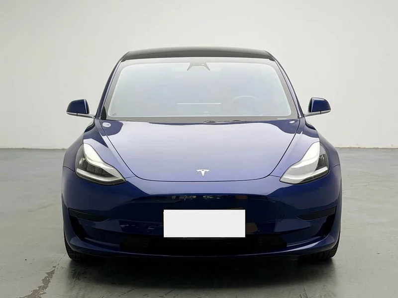 Tesla Model 3 — фото 2