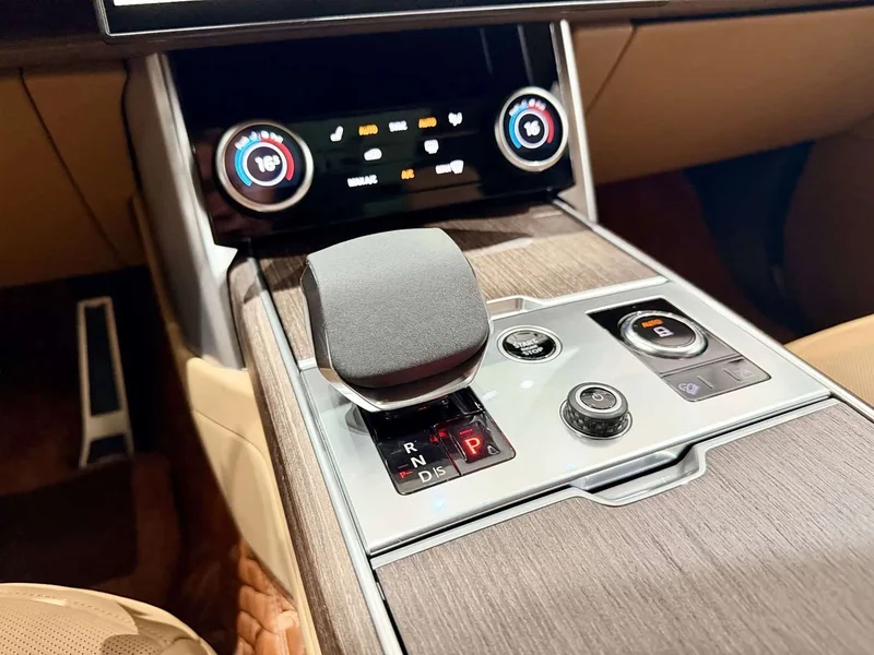Land Rover Range Rover — фото 12