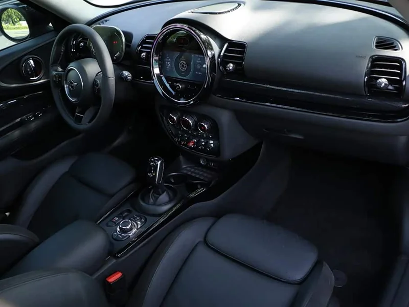 MINI CLUBMAN — фото 17