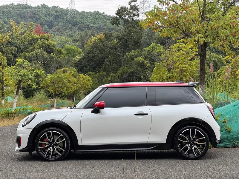 MINI JCW — фото 3