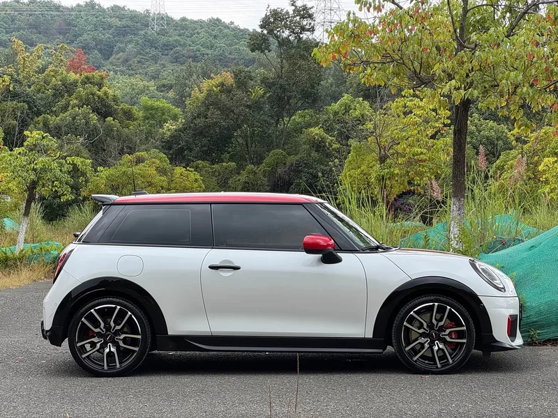 MINI JCW — фото 4