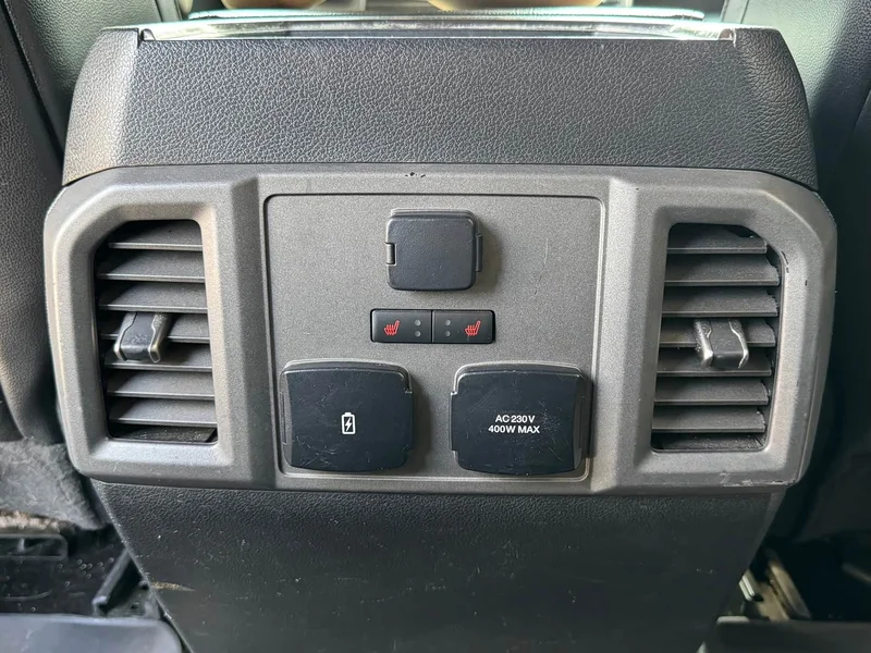 Ford F-150 Raptor — фото 16