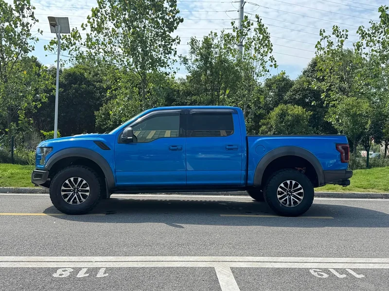 Ford F-150 Raptor — фото 4