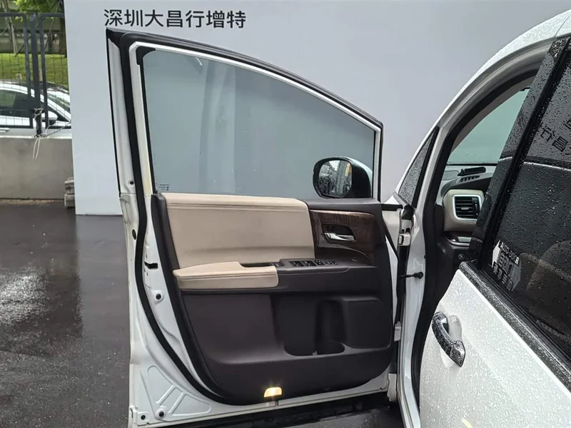 Honda Odyssey — фото 12