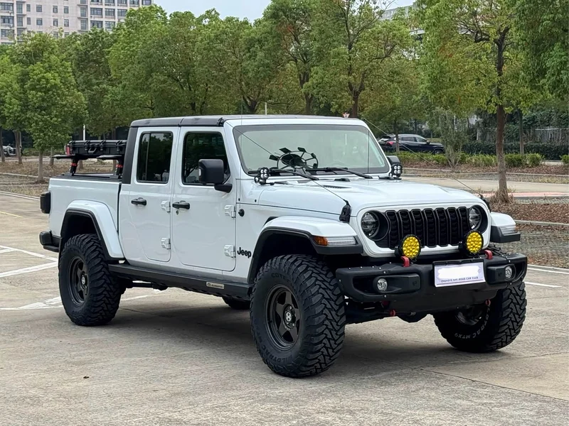 Jeep Gladiator — фото 3