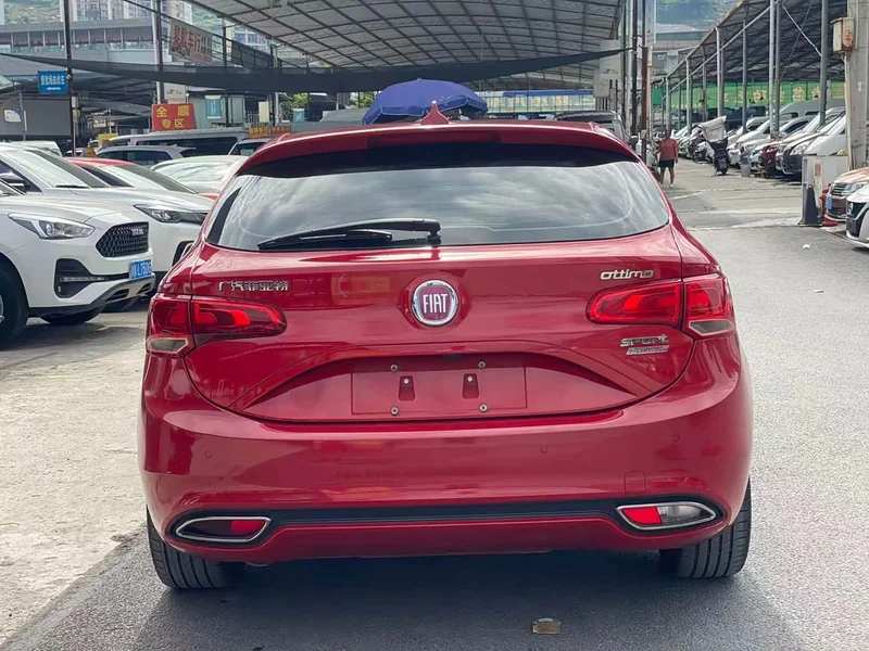 Hyundai i30 — фото 12