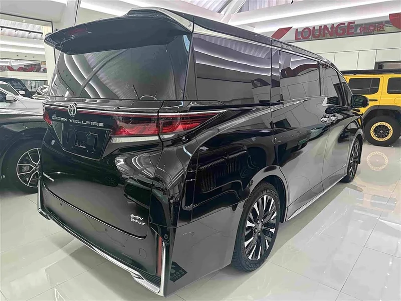 Toyota Vellfire — фото 16