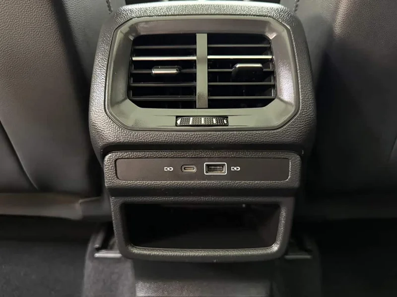 Volkswagen Tharu — фото 23