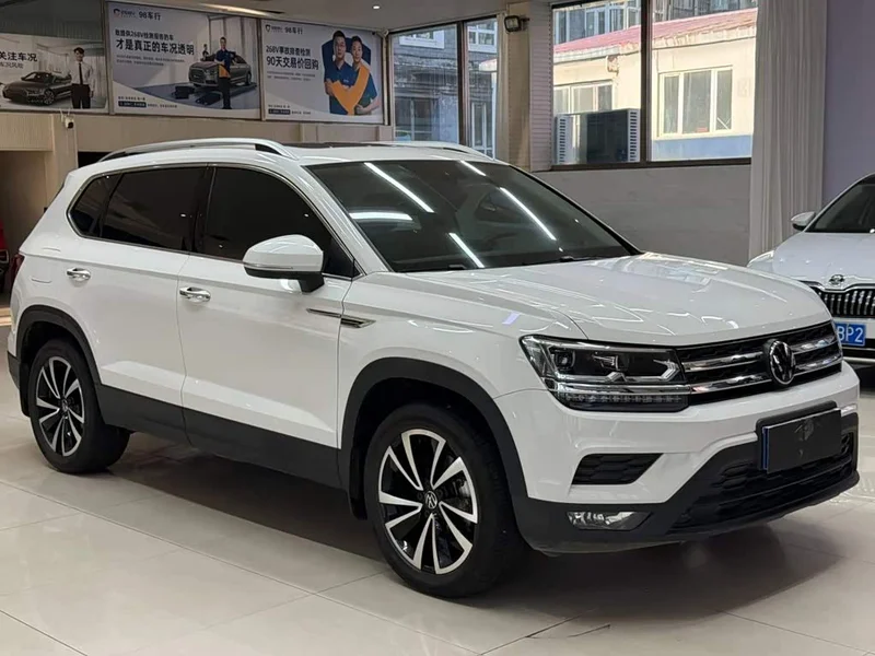 Volkswagen Tharu — фото 3