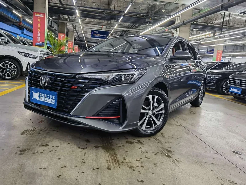 Changan Eado — фото 1
