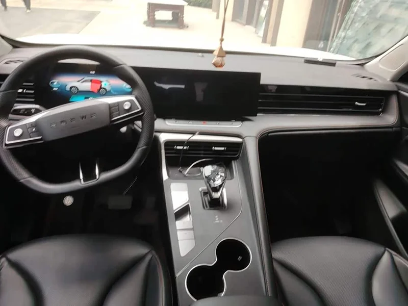 Roewe RX5 New Energy — фото 12