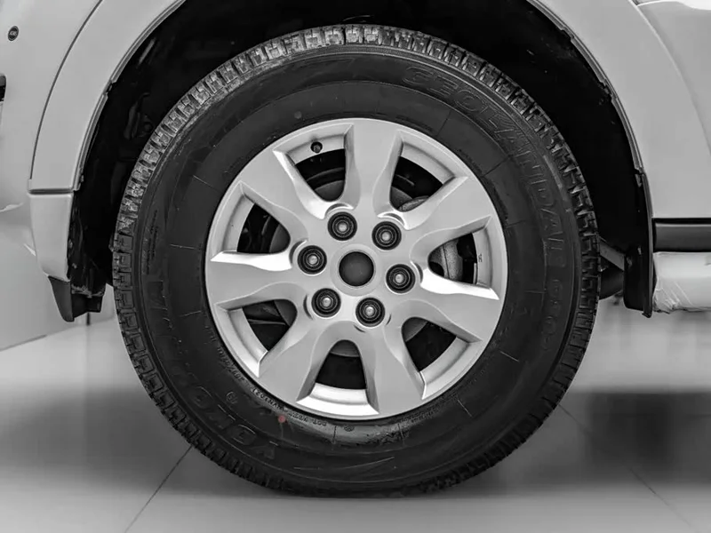 Mitsubishi Pajero (Imported) — фото 41