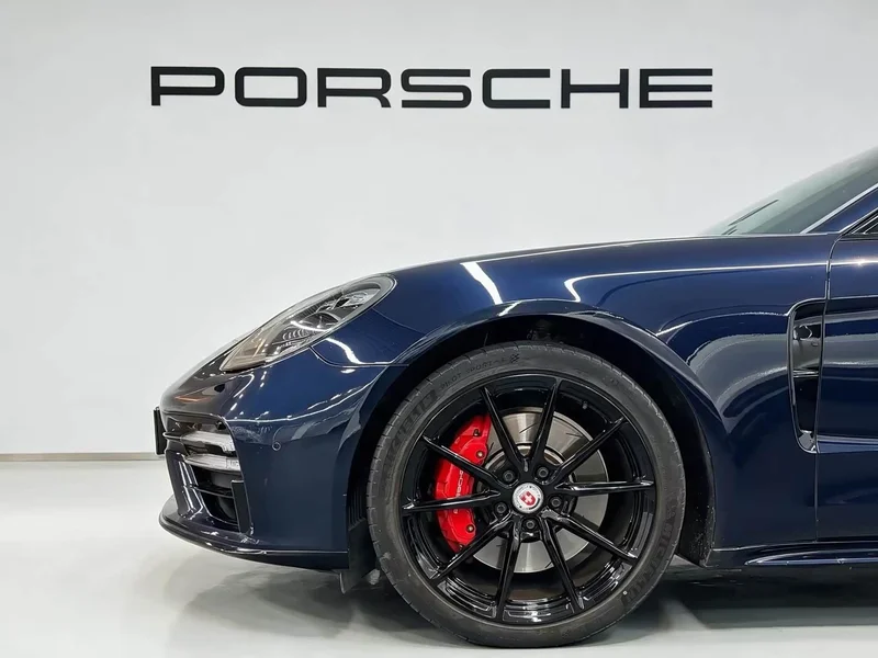 Porsche Panamera — фото 11