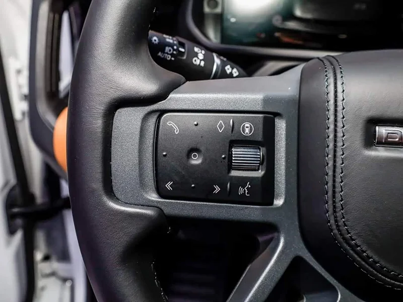 Land Rover Defender — фото 19