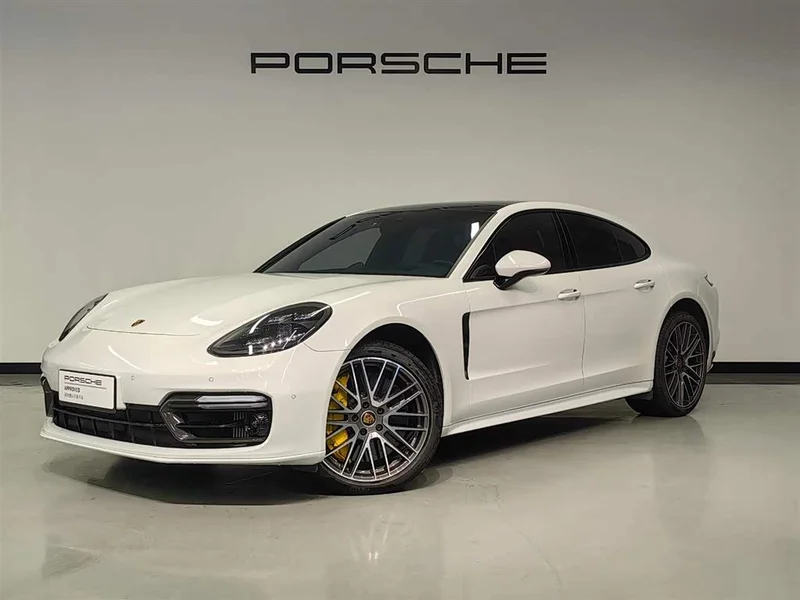 Porsche Panamera — фото 1