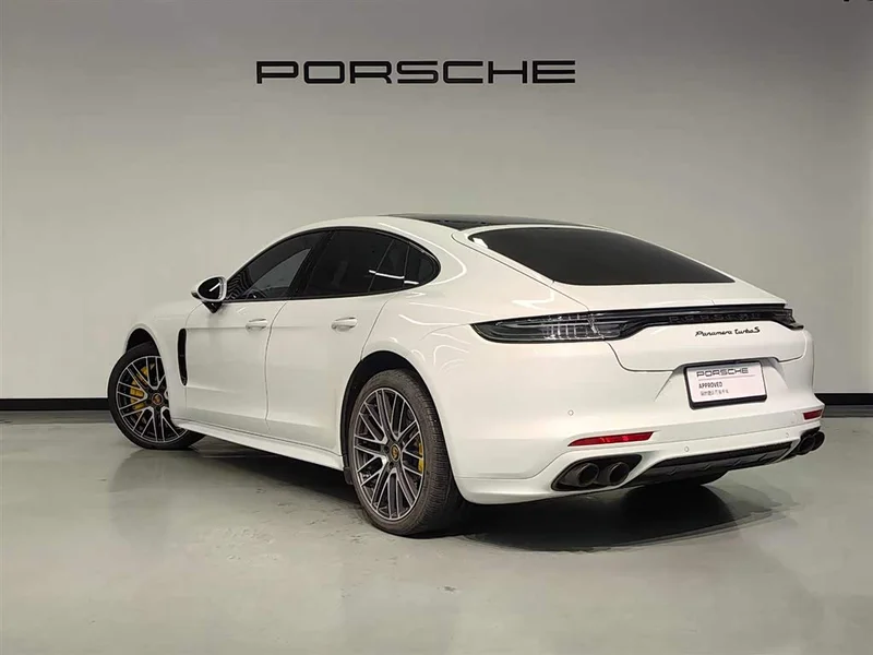 Porsche Panamera — фото 2