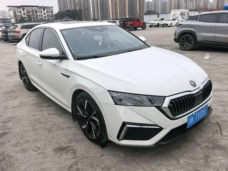 Volkswagen Octavia — фото 3