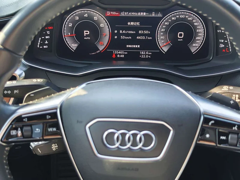Audi A6L — фото 15