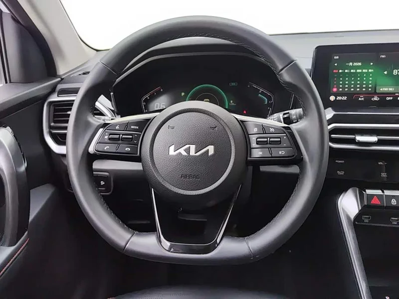 Kia Sportage — фото 15