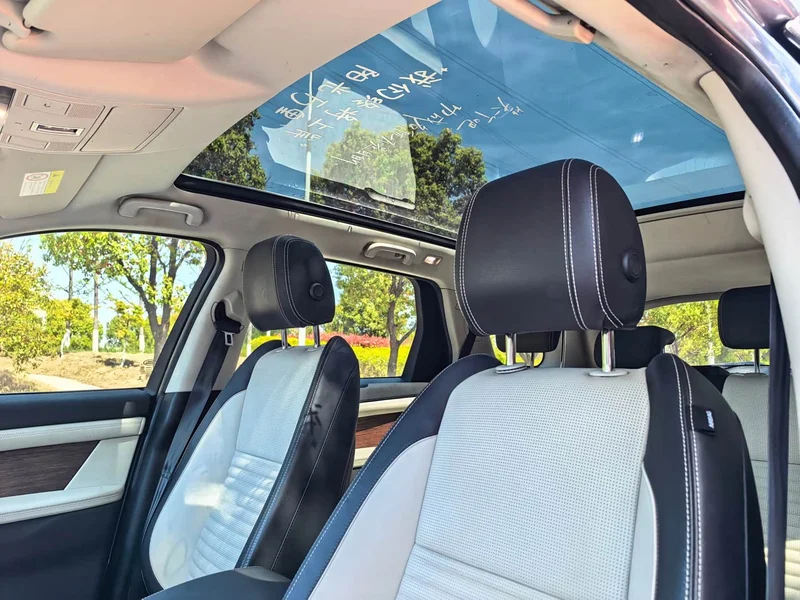 Land Rover Discovery — фото 10