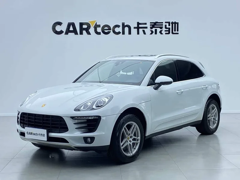 Porsche Macan — фото 1