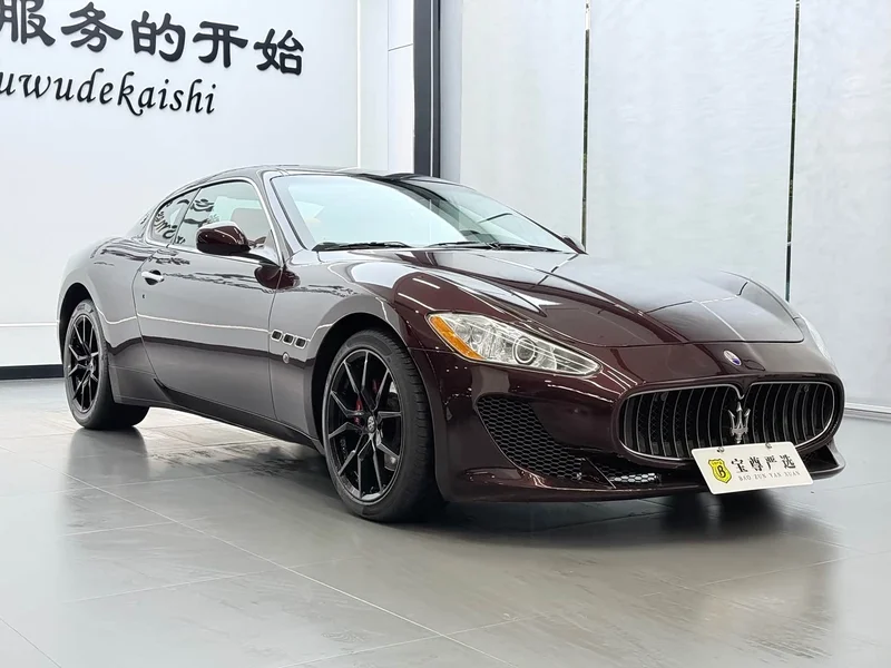 Maserati GranTurismo — фото 3
