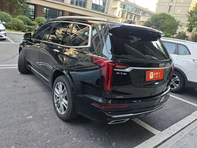 Cadillac XT6 — фото 7