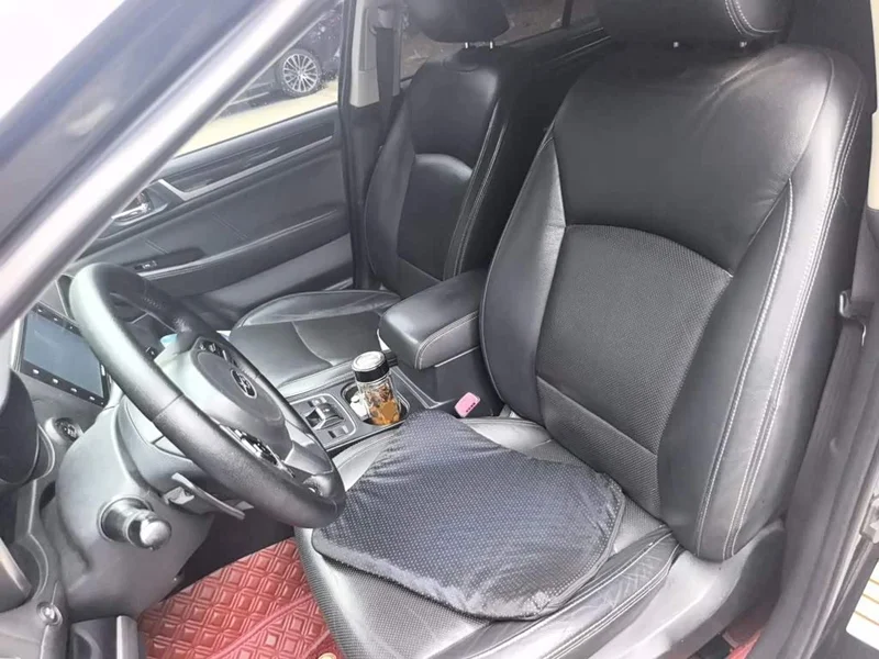 Subaru Legacy — фото 17