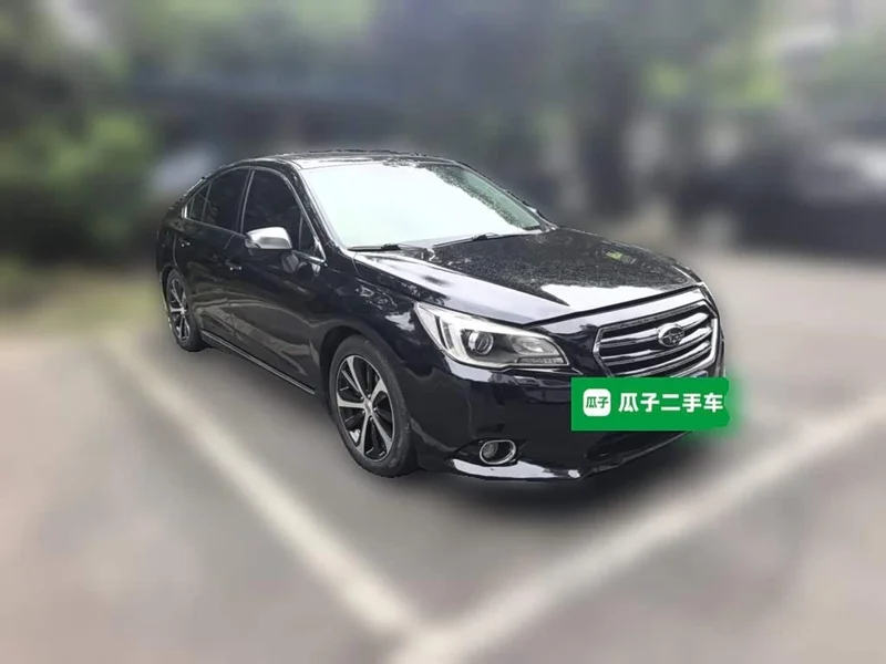 Subaru Legacy — фото 3