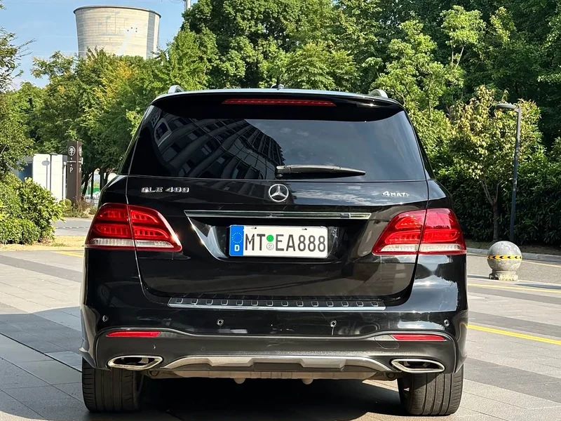 Mercedes-Benz GLE — фото 8